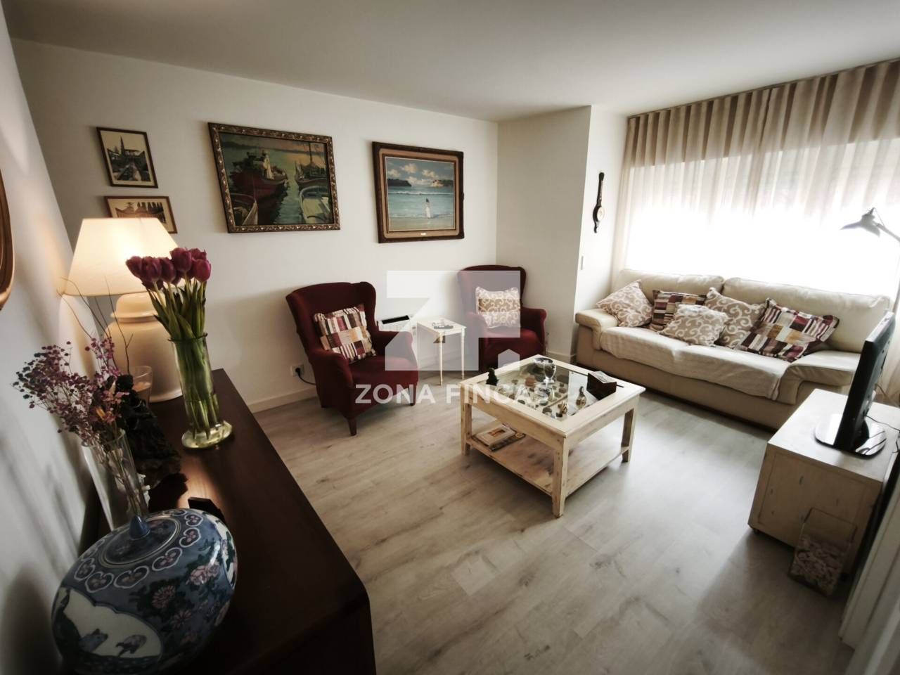 Sala de estar de Piso en venta en Santa Coloma de Gramenet