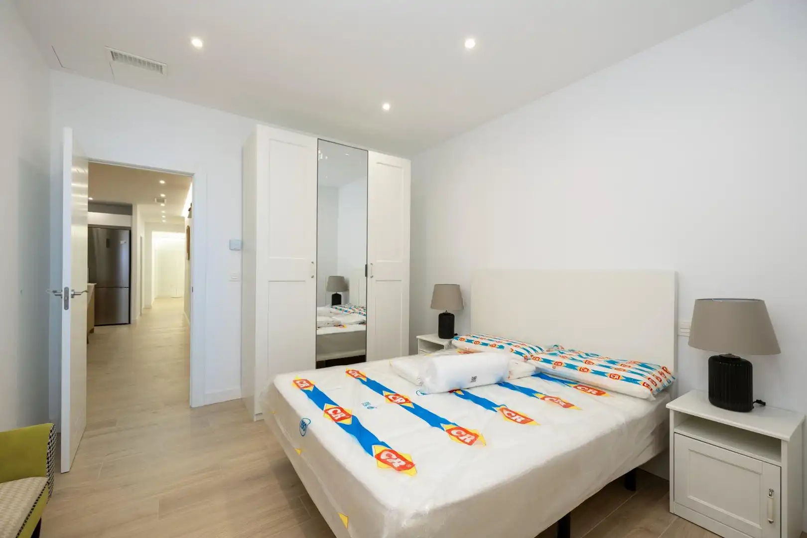 Bedroom of Flat for rent in Granada  with Air Conditioner and Heating