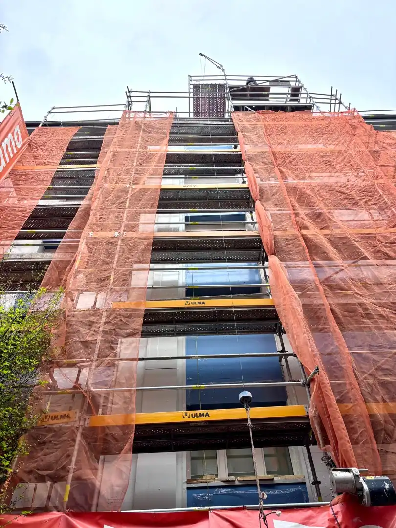 Außenansicht von Wohnung zum Verkauf in Gijón  mit Parkett, Möbliert und Ofen