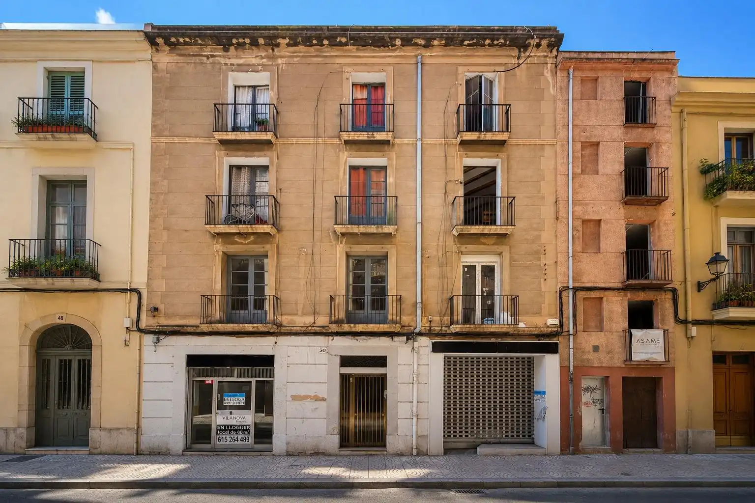 Vista exterior de Piso en venta en Reus con Aire acondicionado, Terraza y Balcón