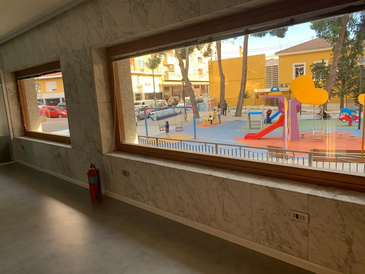 Local en venda en Ibi amb Calefacció, Alarma i Domòtica