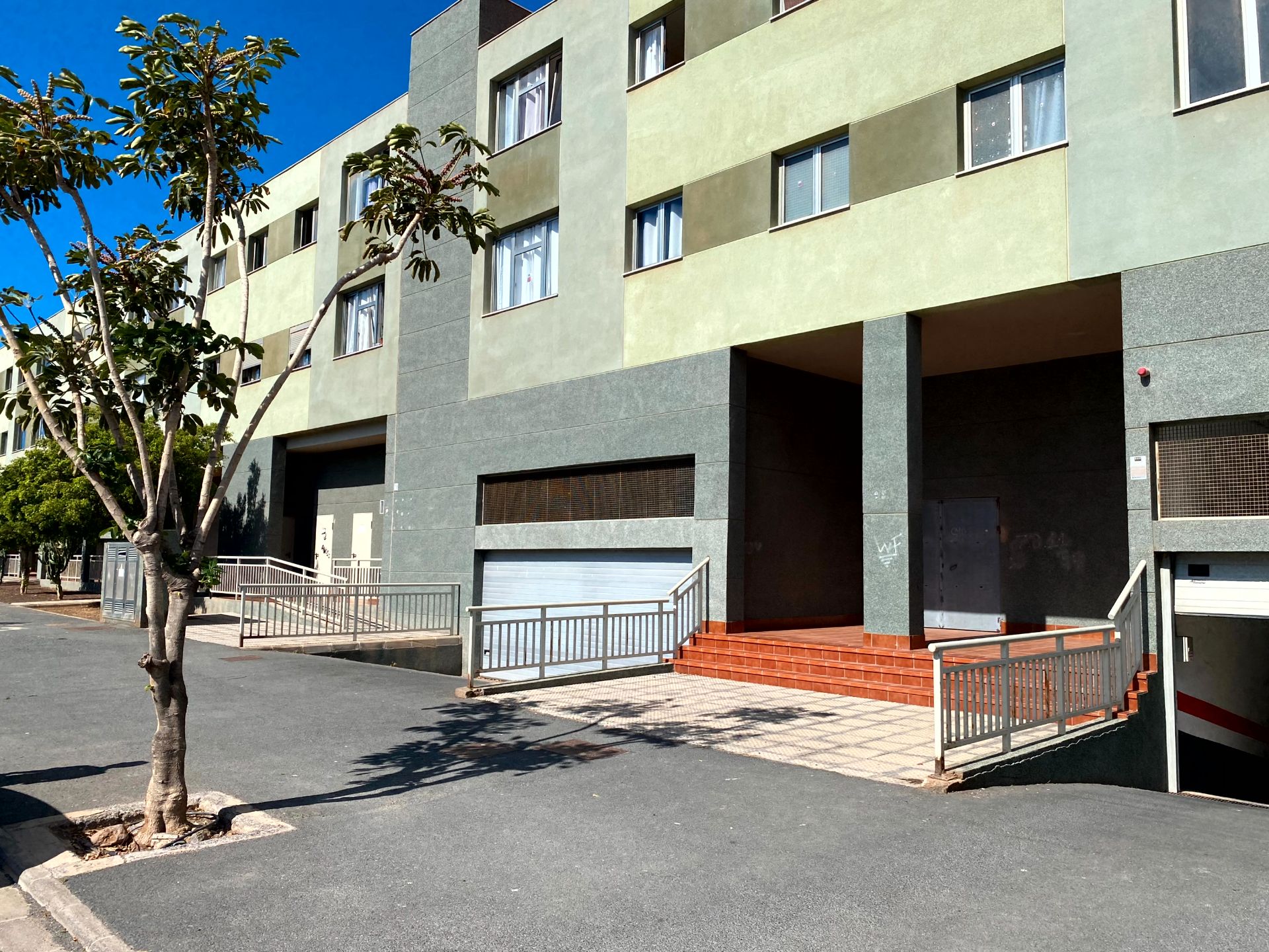 Vista exterior de Local de lloguer en Santa Lucía de Tirajana