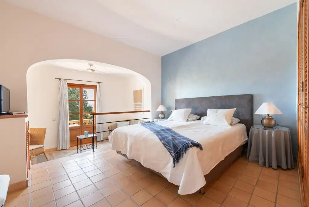 Country house with pool for sale in Petra, imagen 13