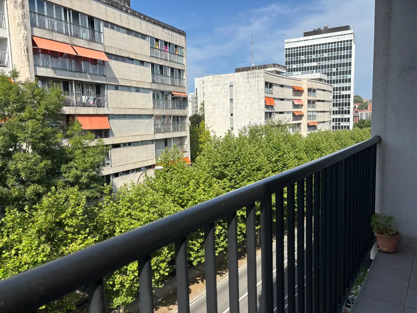 Terrassa de Pis en venda en Donostia - San Sebastián  amb Calefacció, Traster i Moblat