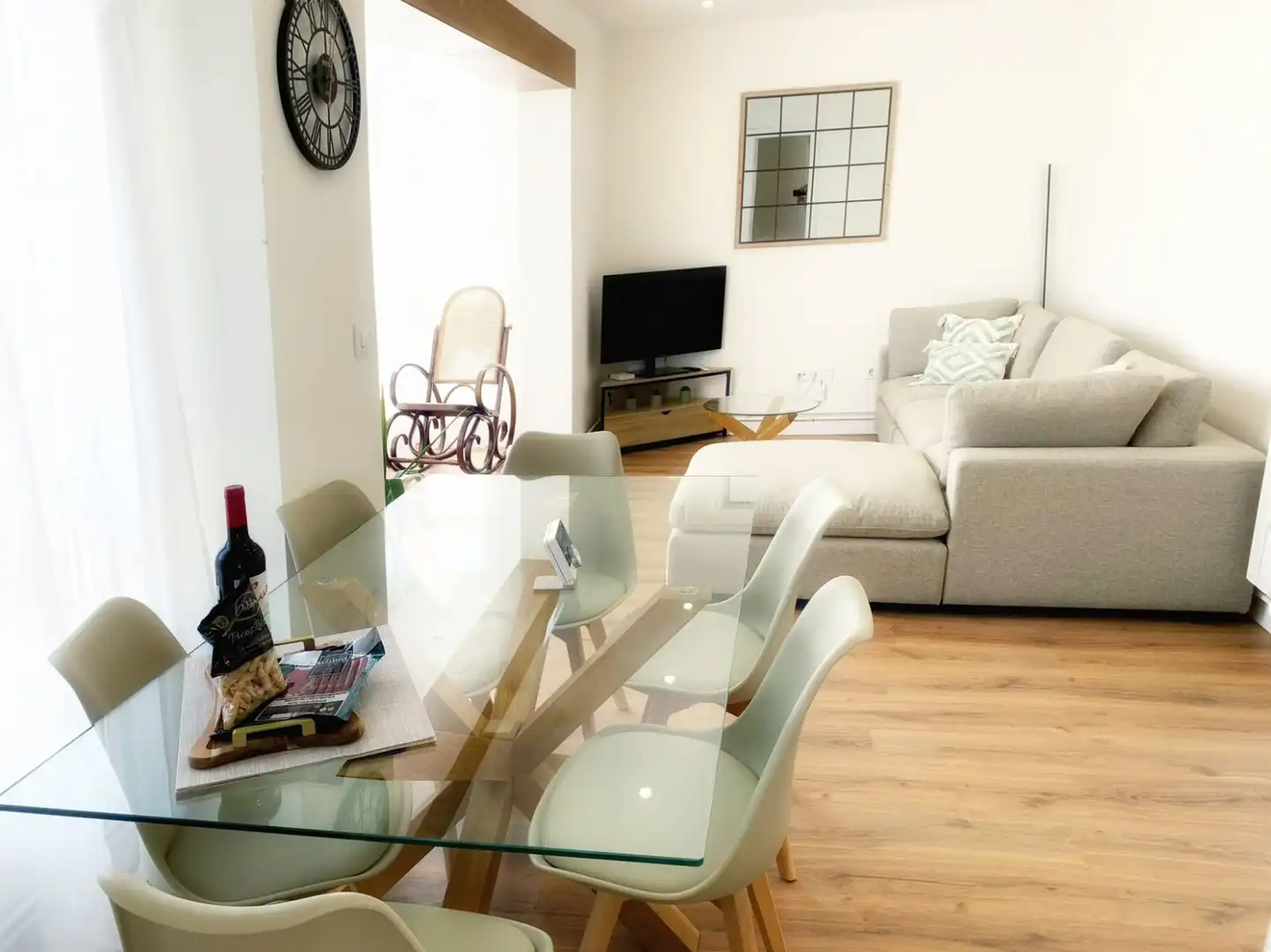 Sala de estar de Piso de alquiler en Comillas (Cantabria) con Calefacción, Terraza y Amueblado
