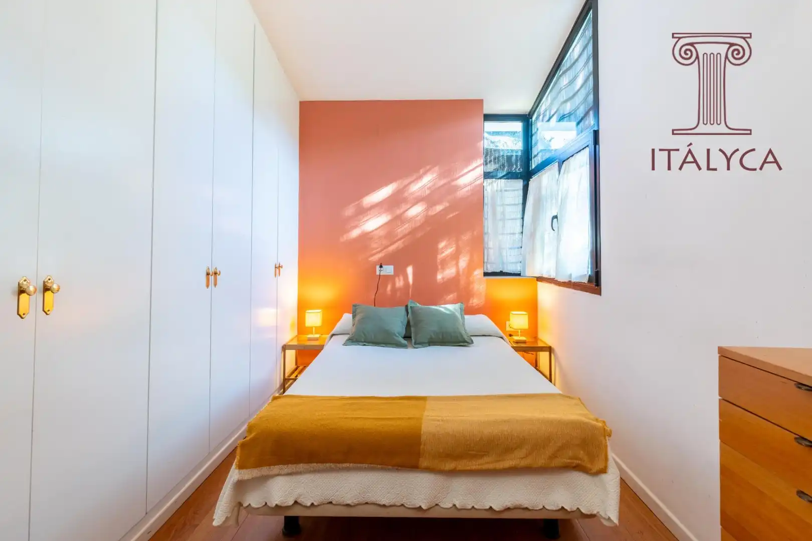 Bedroom of Houses for sale in El Castillo de las Guardas  with Private garden, Terrace and Community pool