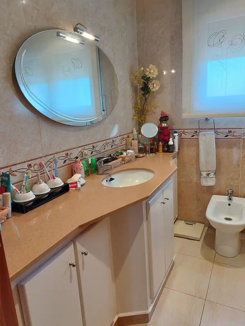 Baño de Casa o chalet en venta en Riudellots de la Selva con Aire acondicionado, Calefacción y Jardín privado