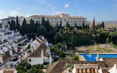 Vista exterior de Apartament en venda en Mijas amb Terrassa