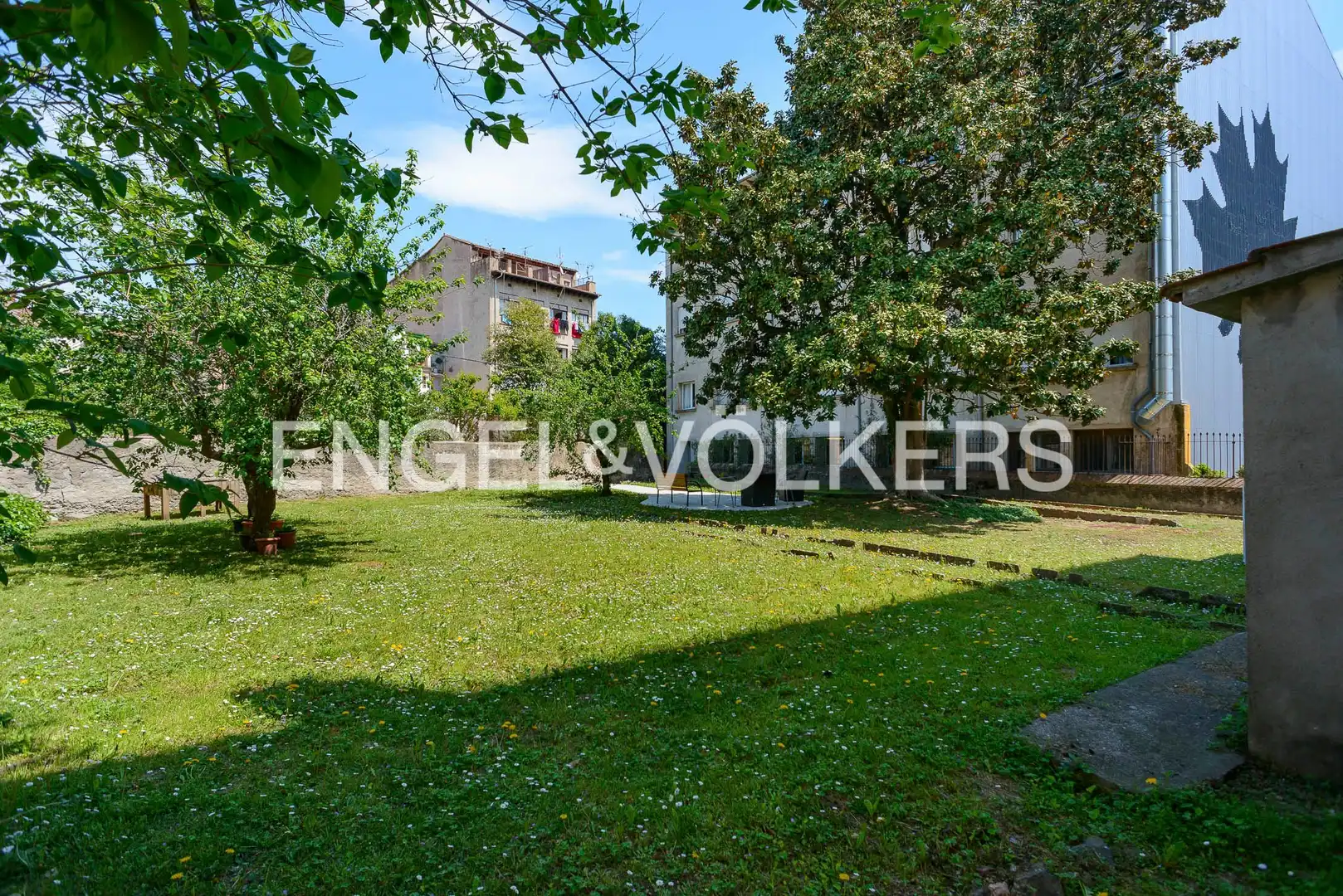 Casa o chalet en venta en Olot con Calefacción, Jardín privado y Terraza