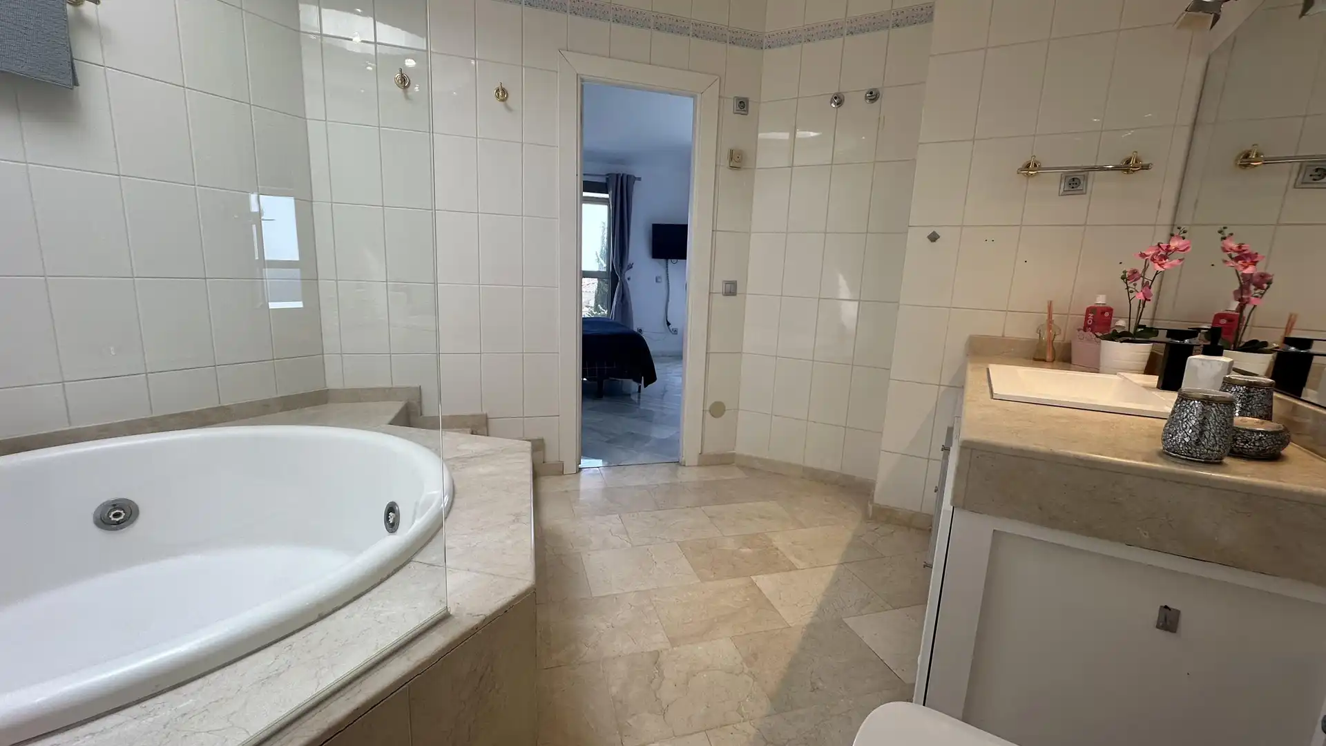 Casa aparellada amb piscina de lloguer a 1 Calle de Finlandia, imagen 46