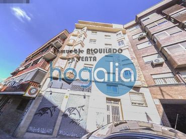 Baixos amb ascensor en venda a Puente de Vallecas