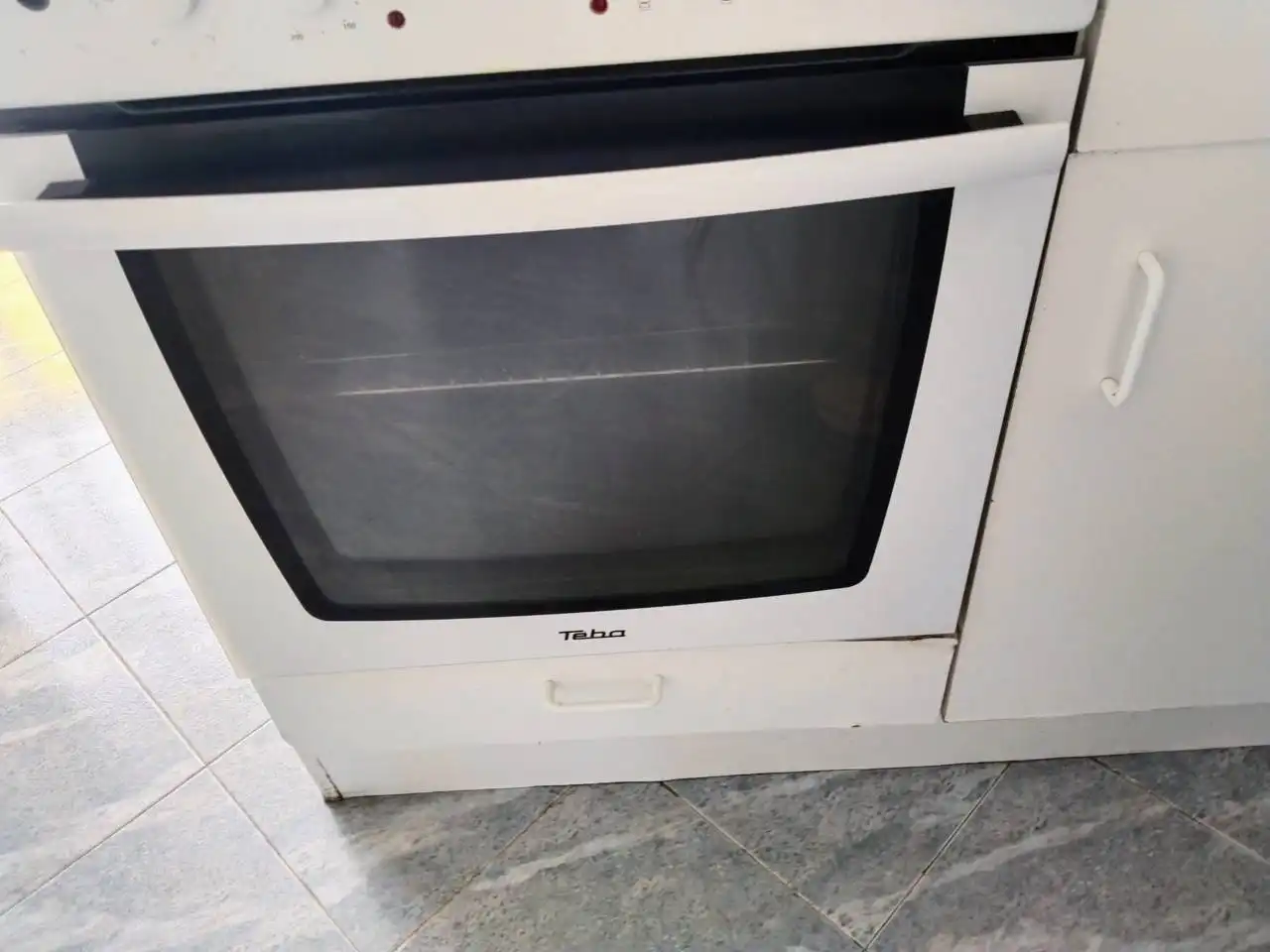 Kitchen of Flat for rent in Burgos  with Heating, Parquet flooring and Terrace