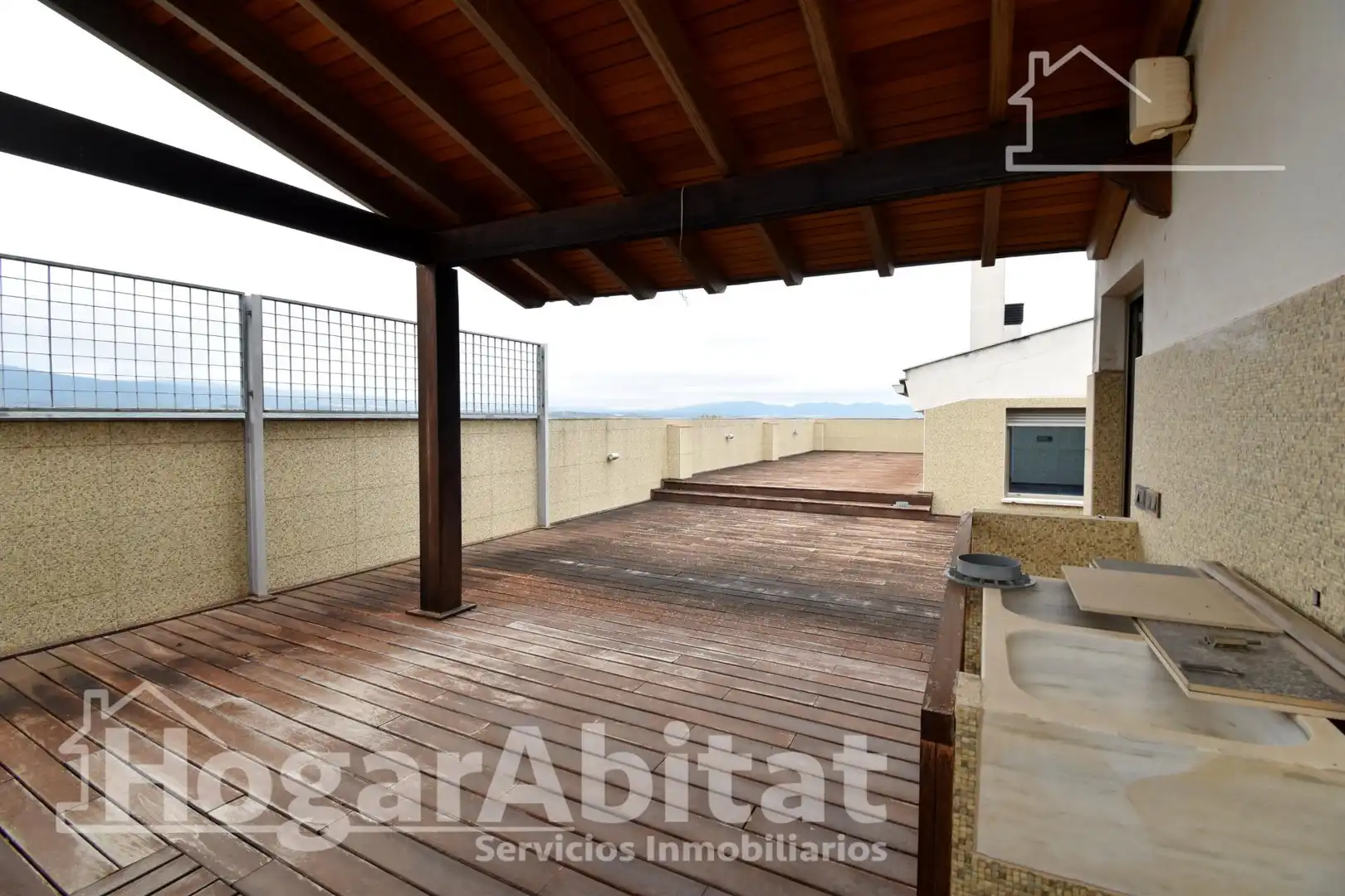 Terraza de Ático en venta en La Pobla del Duc con Aire acondicionado, Calefacción y Terraza