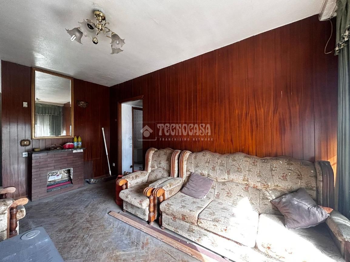 Sala d'estar de Pis en venda en  Madrid Capital amb Terrassa