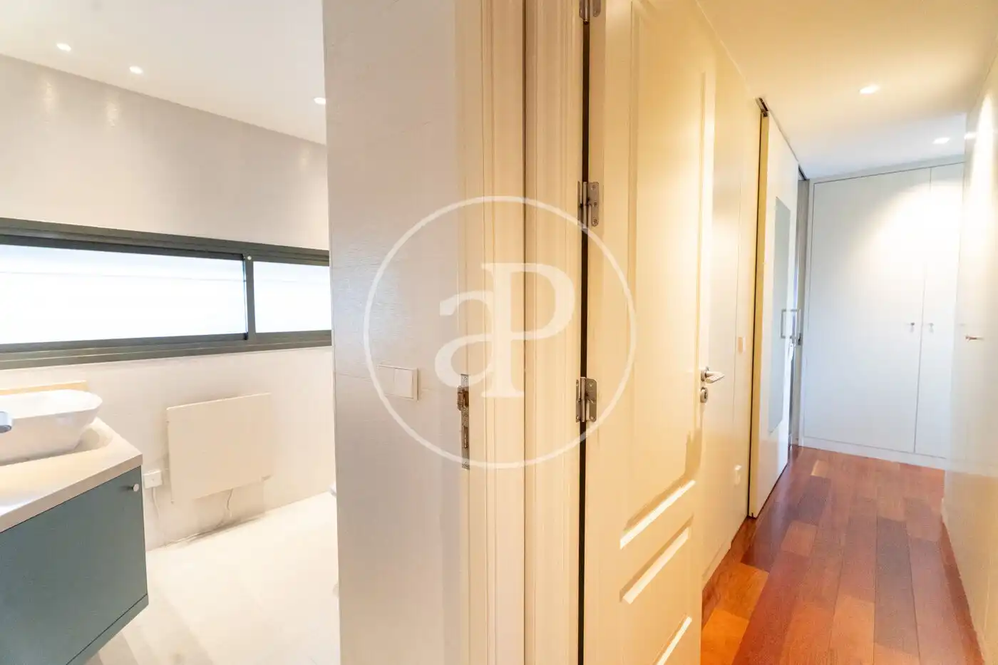 Piso en venta en C. Julio Caro Baroja, Encinar de los Reyes