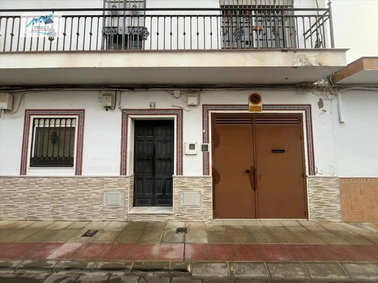 House for sale in Calle HOJIBLANCA