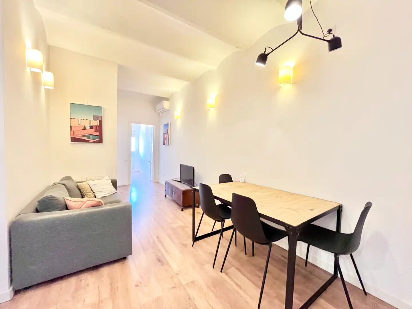 Sala de estar de Piso en venta en Barcelona con Aire acondicionado, Parquet y Amueblado