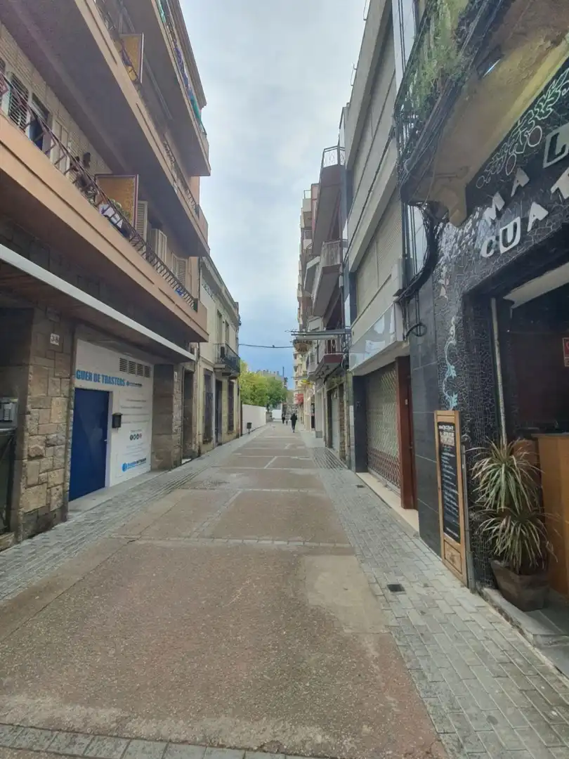 Local comercial de lloguer a Creus 39, imagen 5