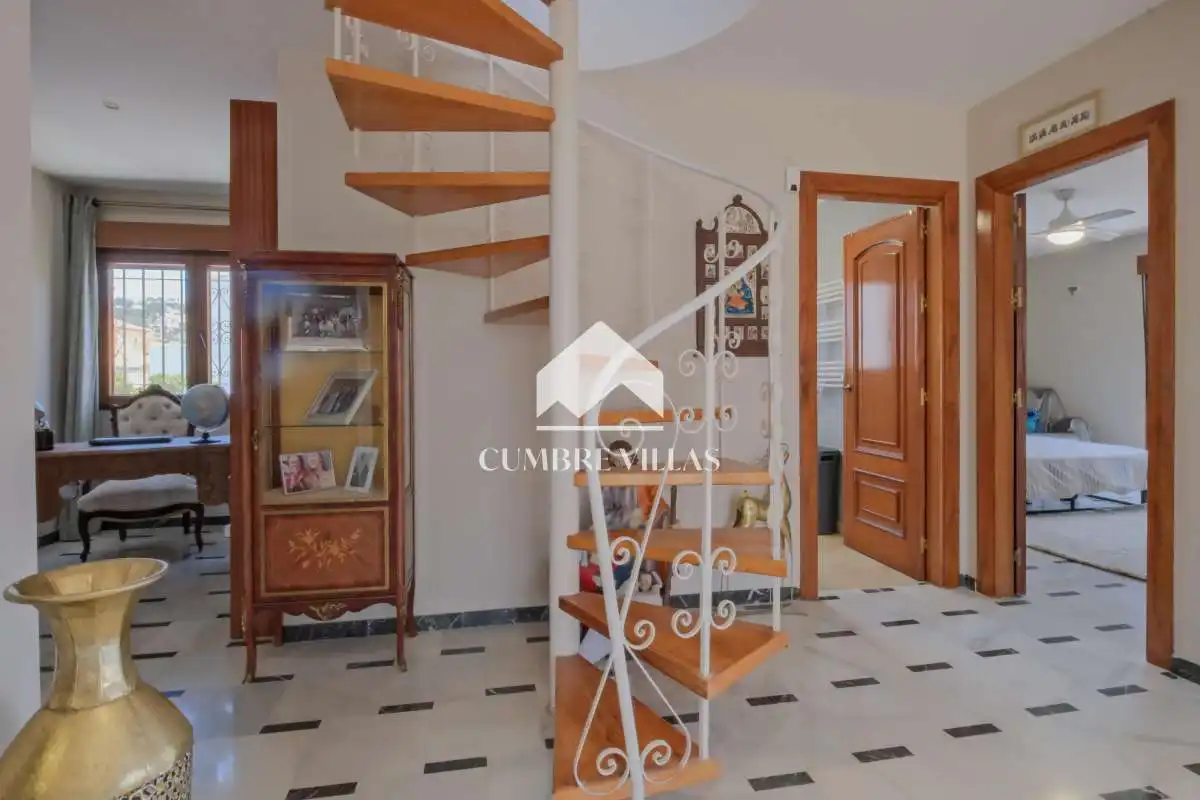 Casa o chalet en venta en Almuñécar con Jardín privado, Terraza y Amueblado