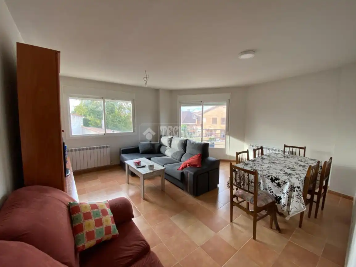 Sala de estar de Piso en venta en Yunquera de Henares con Calefacción