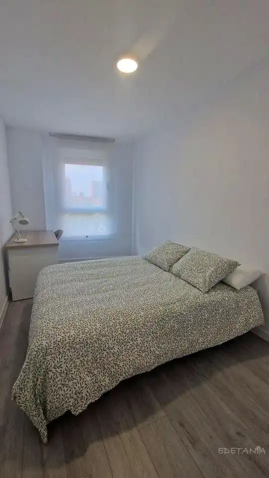 Schlafzimmer von Wohnung zur Miete in Alfara del Patriarca mit Klimaanlage, Terrasse und Möbliert