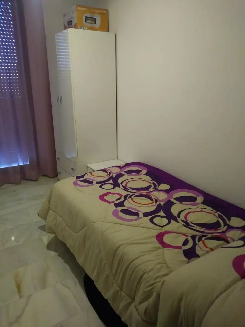 Schlafzimmer von Wohnung zur Miete in Lucena mit Klimaanlage, Heizung und Abstellraum