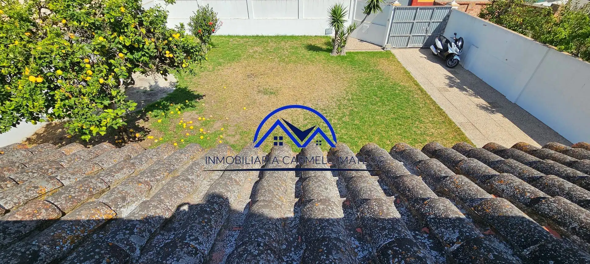 Vista exterior de Casa o chalet en venta en Sanlúcar de Barrameda con Aire acondicionado, Jardín privado y Trastero