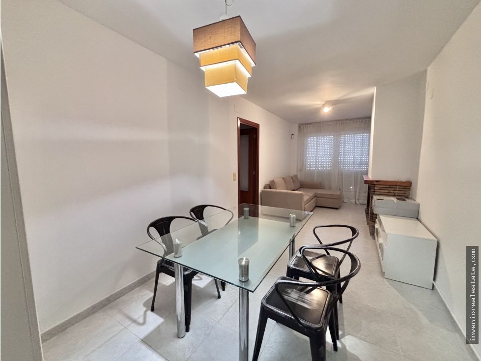 Menjador de Pis de lloguer en Castellón de la Plana / Castelló de la Plana amb Moblat