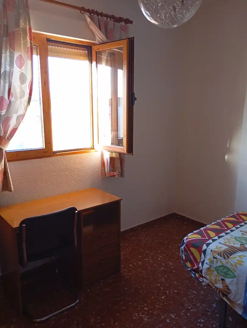 Reihenhaus mit Terrasse zum Verkauf in Fuente Vaqueros, imagen 24