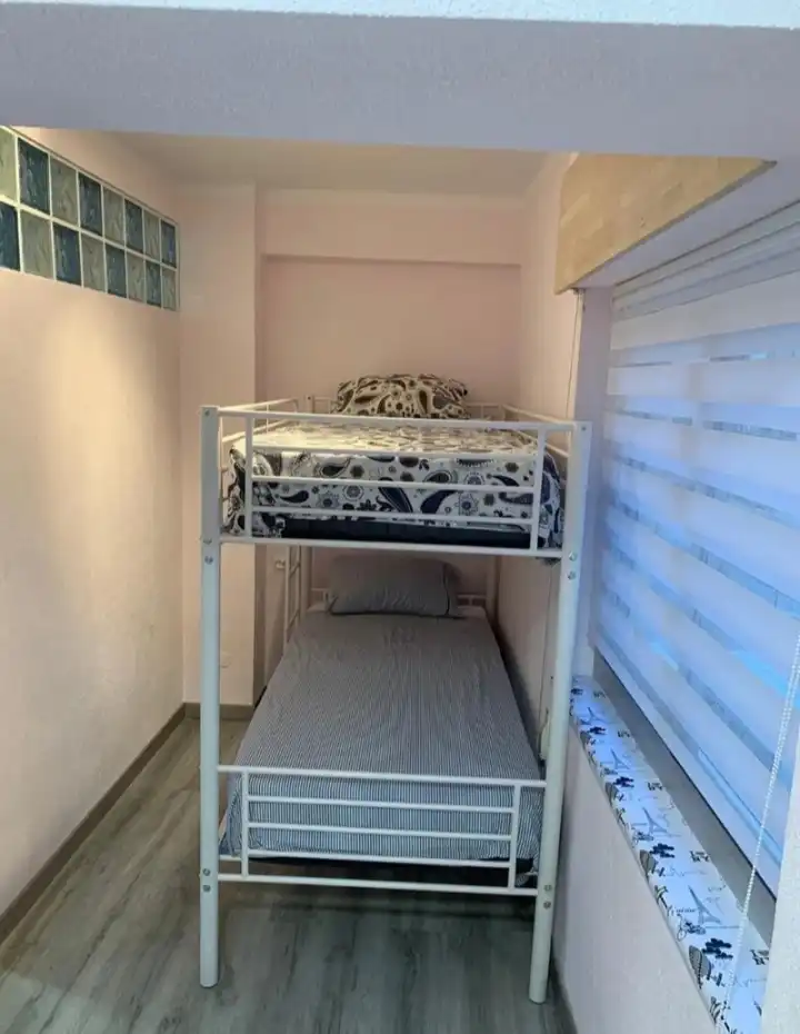 Habitación de Apartamento de alquiler en Santa Pola ciudad
