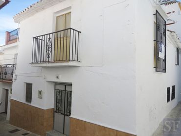 Adosado en venta en Sedella