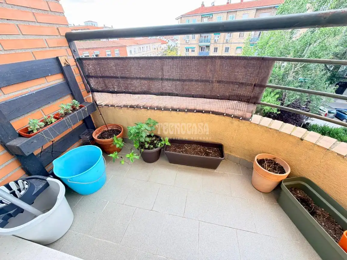 Balcony of Flat for sale in Pinto  with Air Conditioner, Terrace and Balcony
