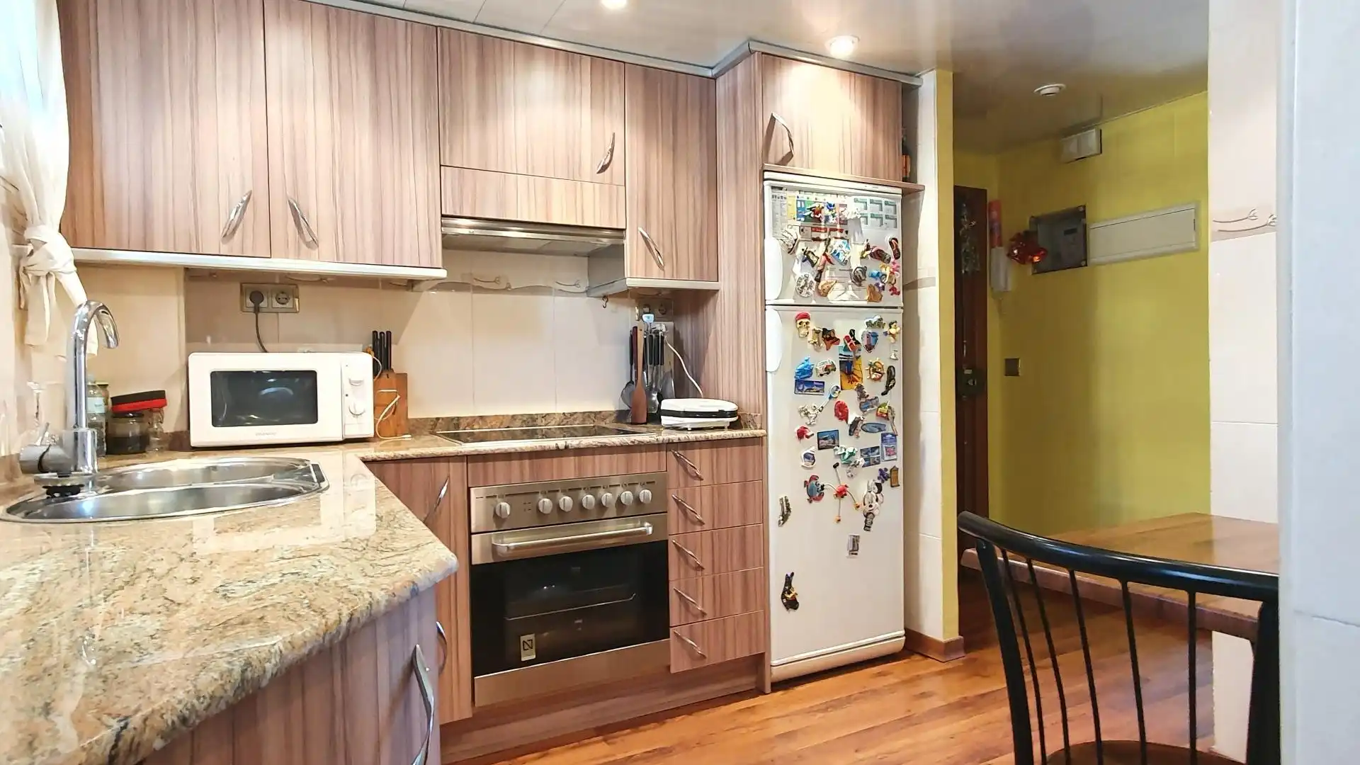 Kitchen of Flat for sale in Sabadell