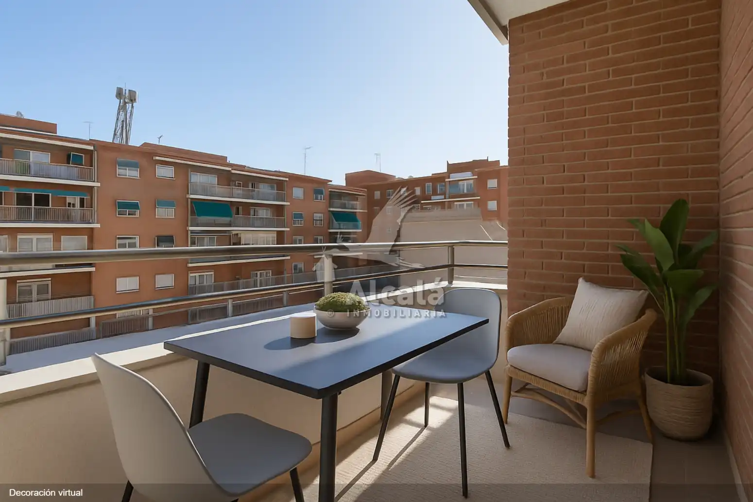 Terraza de Piso en venta en Alcalá de Henares con Calefacción y Terraza