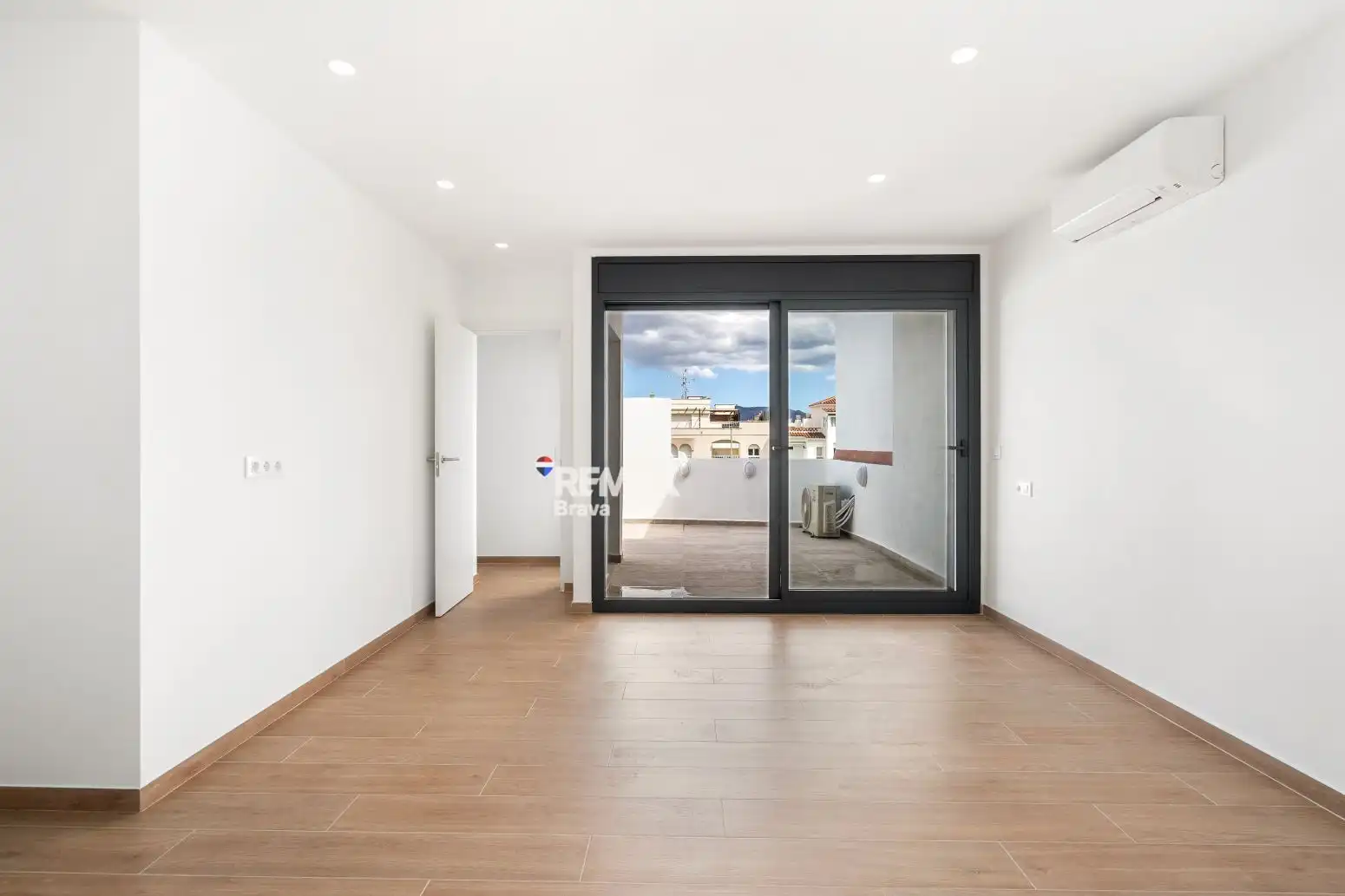 Dormitori de Casa o xalet en venda en Empuriabrava amb Aire condicionat, Calefacció i Terrassa