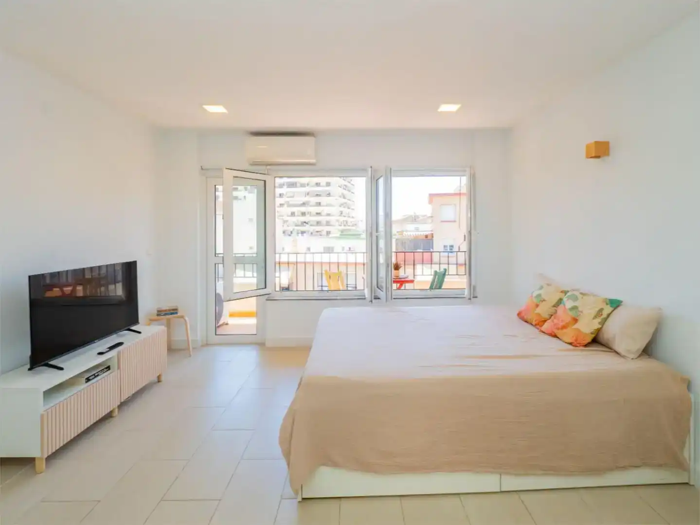 Schlafzimmer von Wohnung zur Miete in Fuengirola mit Klimaanlage, Möbliert und Balkon