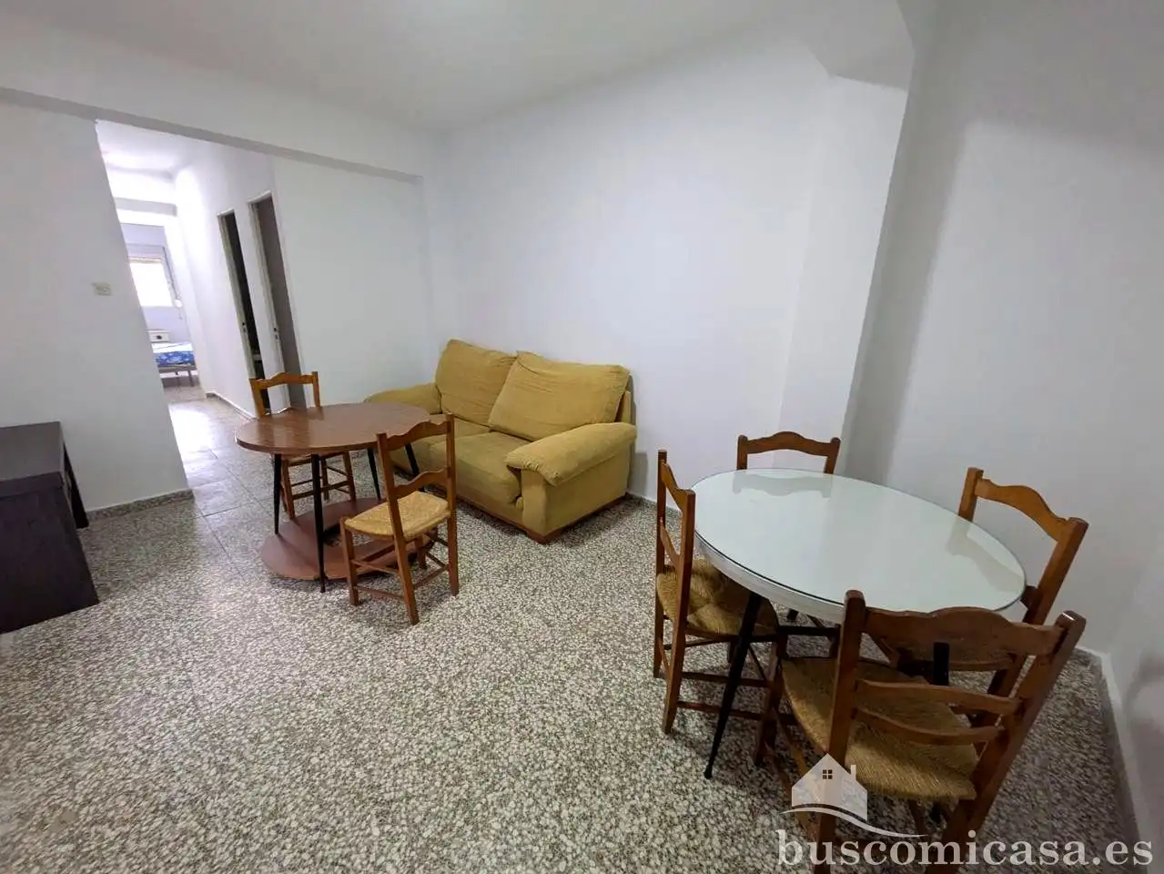 Piso para compartir en Linares con Aire acondicionado y Amueblado