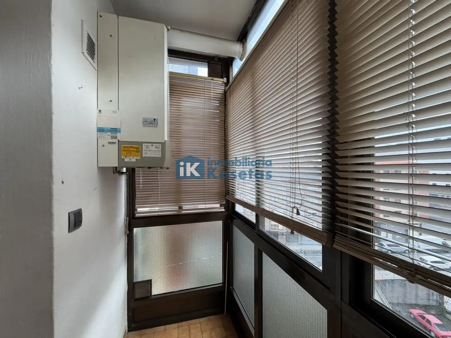 Piso en venta en Basauri  con Calefacción y Terraza
