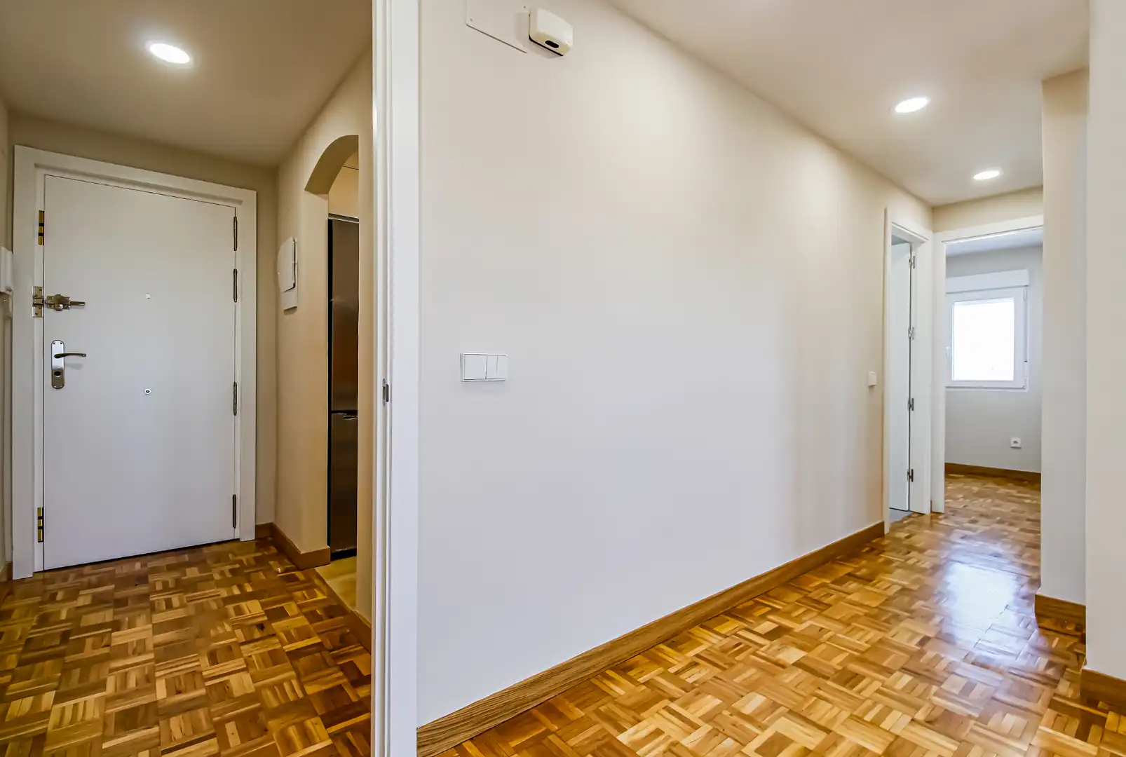 Flat for rent in Madrid  with Air Conditioner, Heating and Storage room