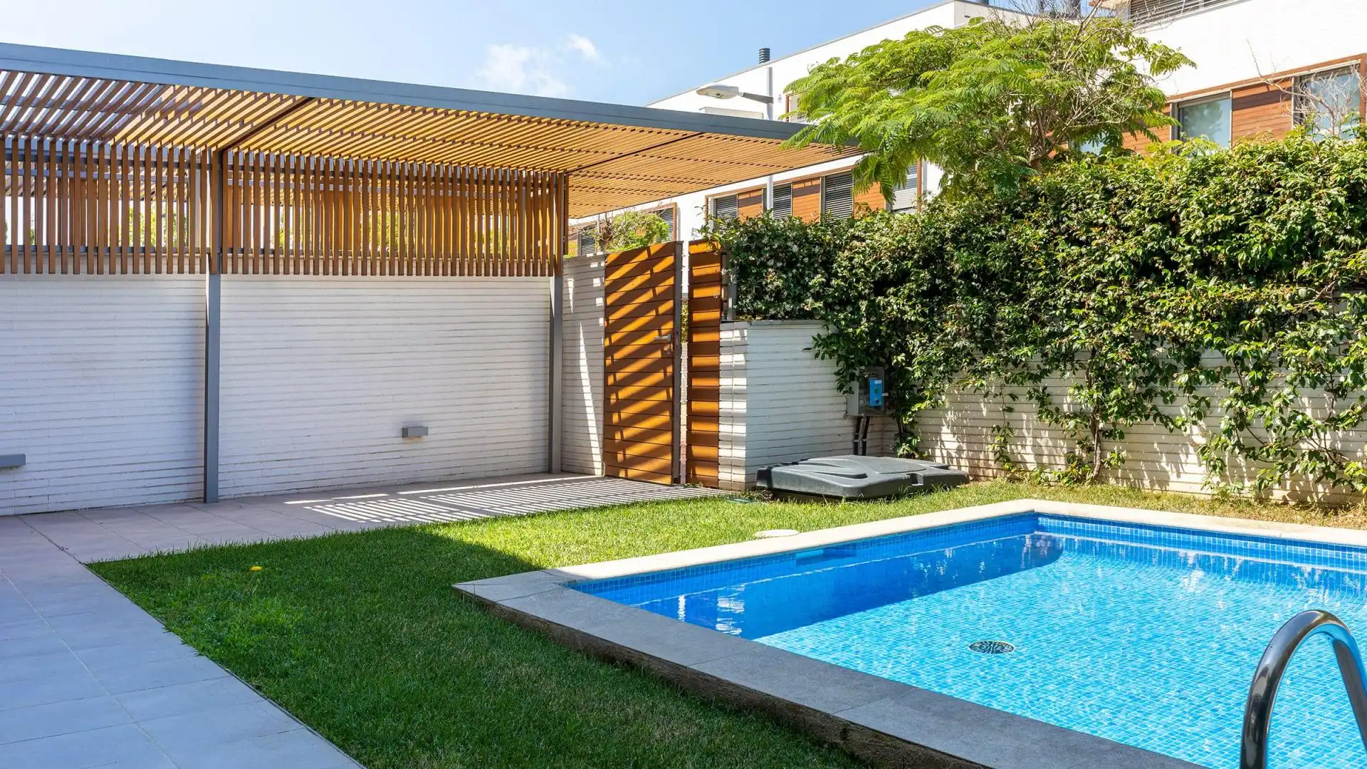Casa o chalet de alquiler en CALLE POBLE AMAZIC Poble Amazic 25, Can Gambús