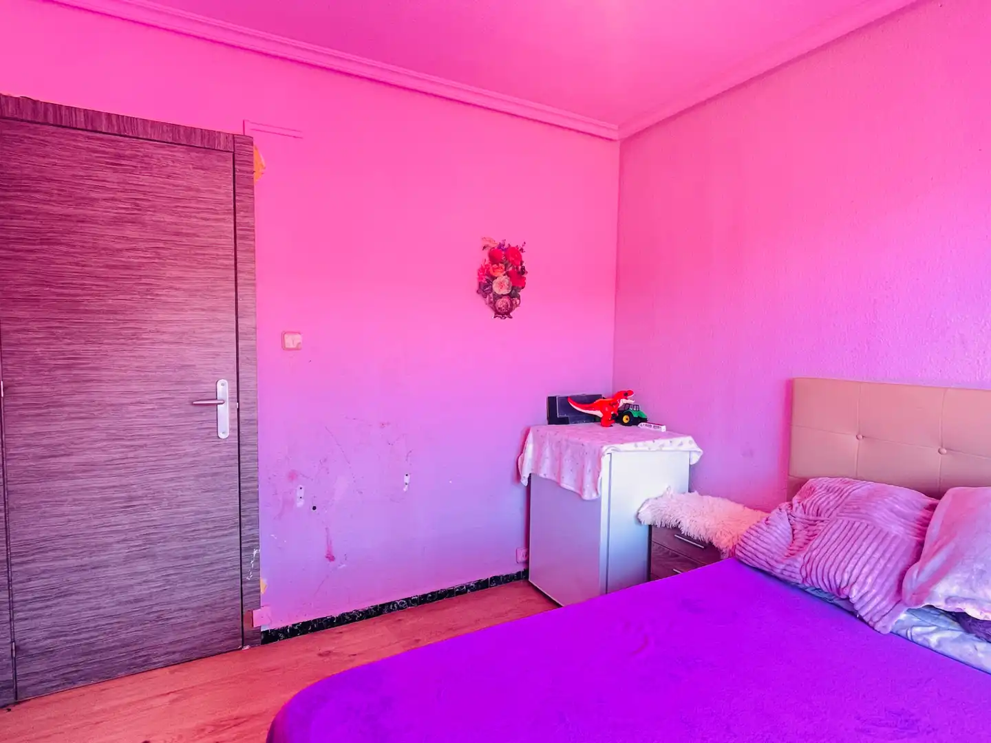 Bedroom of Flat for sale in Illueca  with Air Conditioner, Heating and Parquet flooring