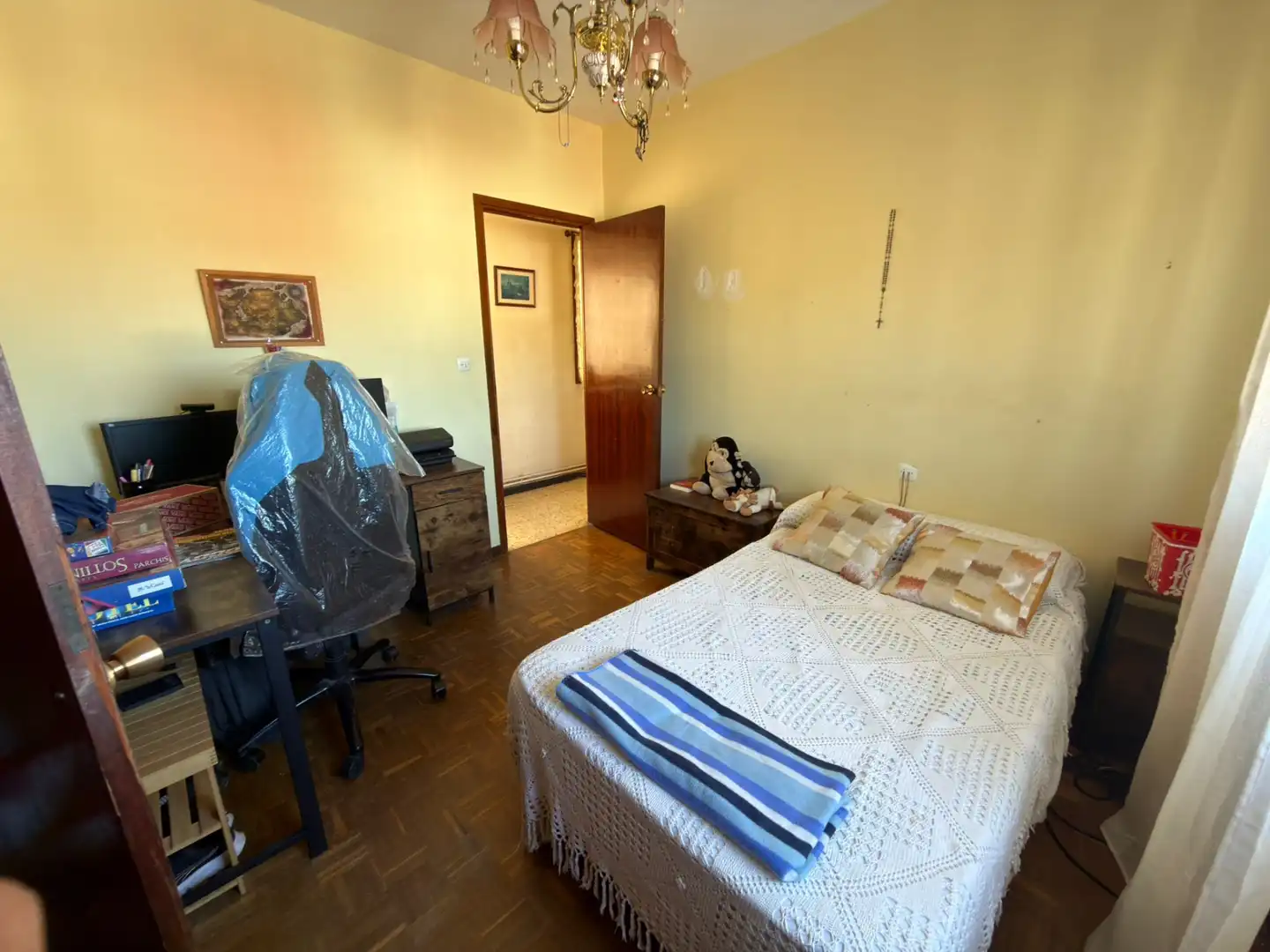 Habitación de Piso en venta en Pontevedra Capital  con Calefacción, Parquet y Horno