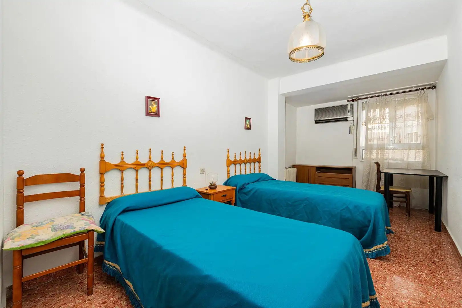Schlafzimmer von Wohnung zum Verkauf in Valencia mit Balkon