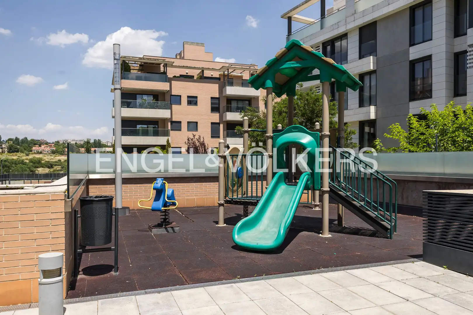 Appartamento con piscina in vendita a Encinar de los Reyes, imagen 47