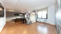 Living room of Flat for sale in Sant Boi de Llobregat  with Air Conditioner, Heating and Parquet flooring