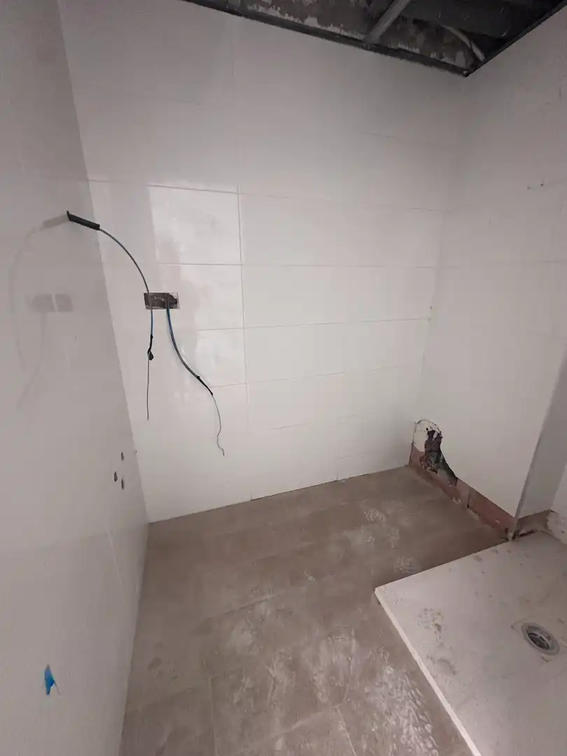 Baño de Piso en venta en Altafulla con Aire acondicionado, Horno y Balcón