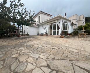 Vista exterior de Casa o xalet en venda en Mont-roig del Camp amb Aire condicionat i Terrassa