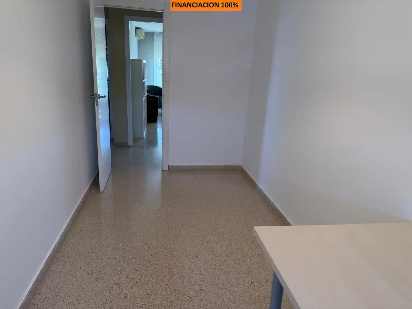 Wohnung zum Verkauf in Zaragoza mit Klimaanlage, Heizung und Terrasse