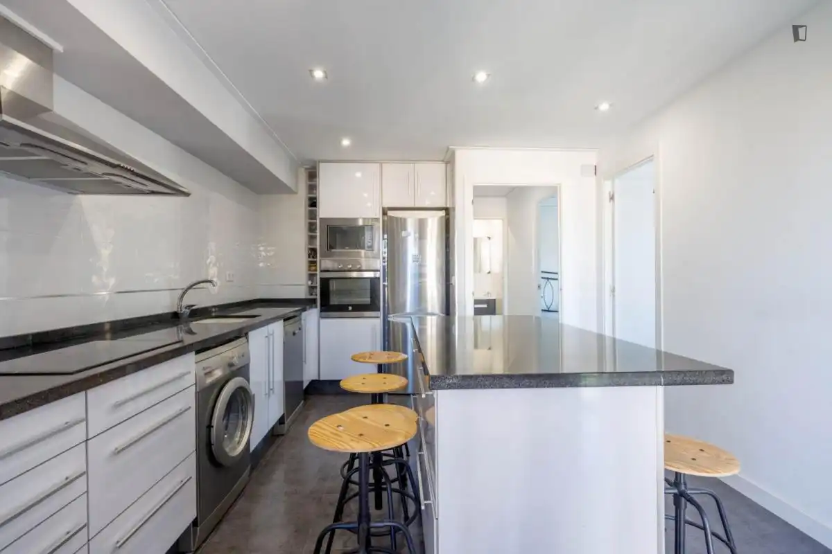 Room in Poble Nou