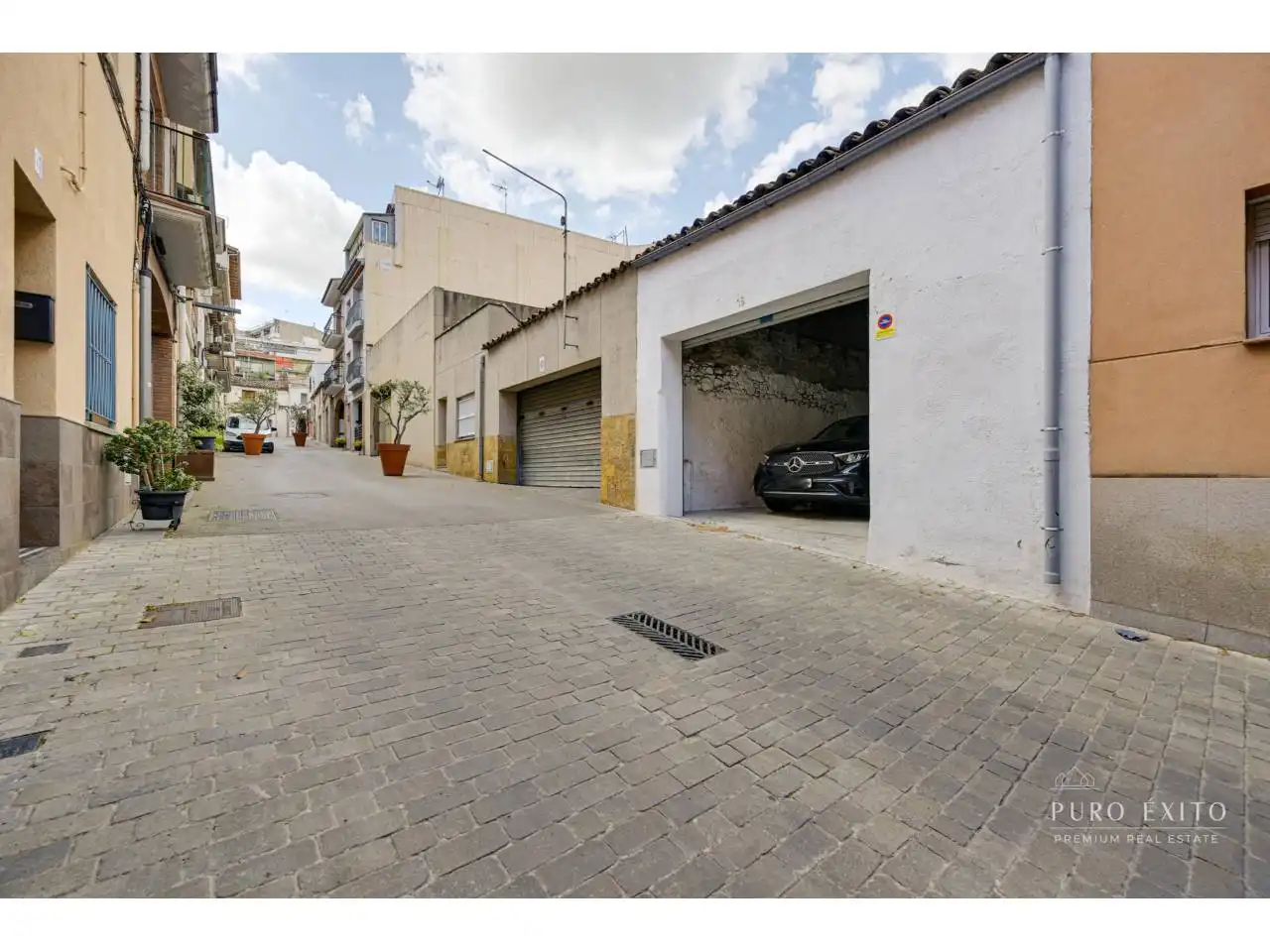 Vista exterior de Casa o xalet en venda en Parets del Vallès amb Calefacció i Terrassa